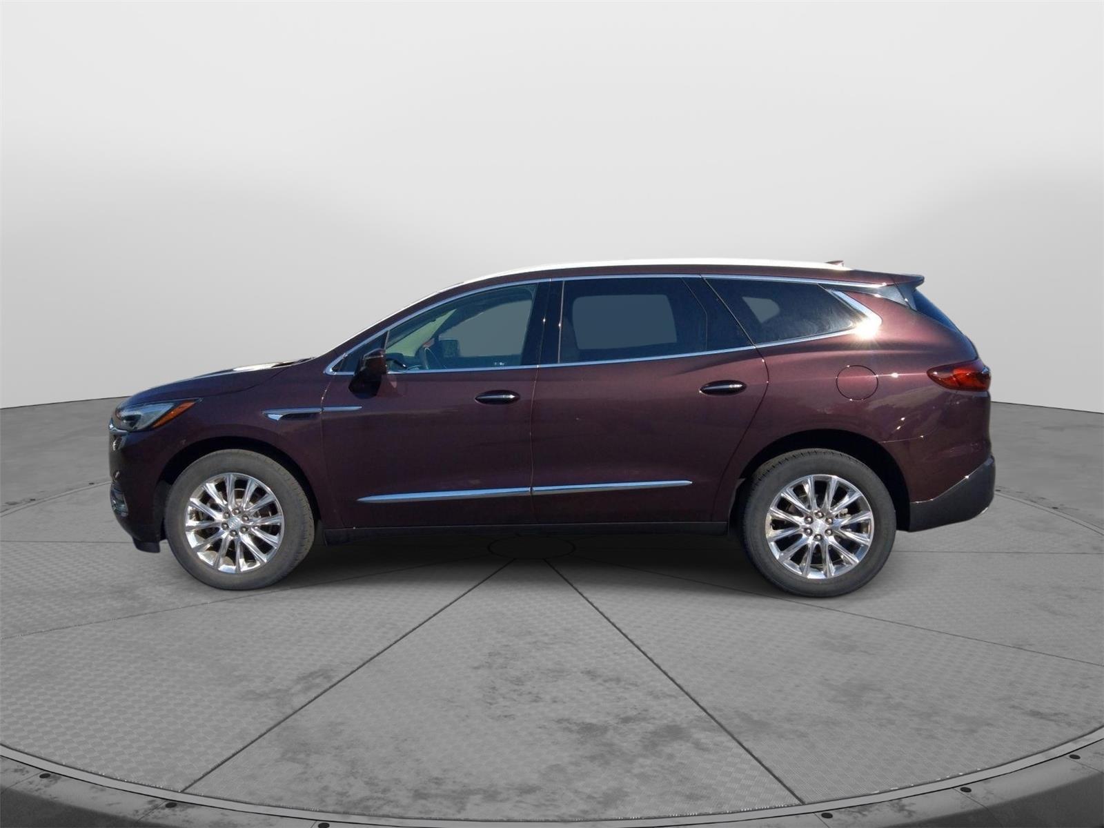 2018 Buick Enclave Premium photo 2