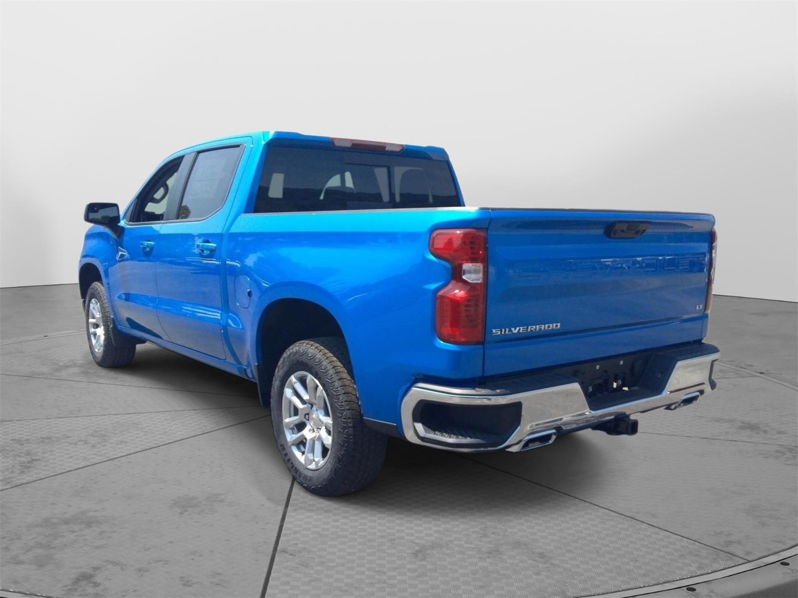 2026 Chevrolet Silverado 1500 LT photo 4