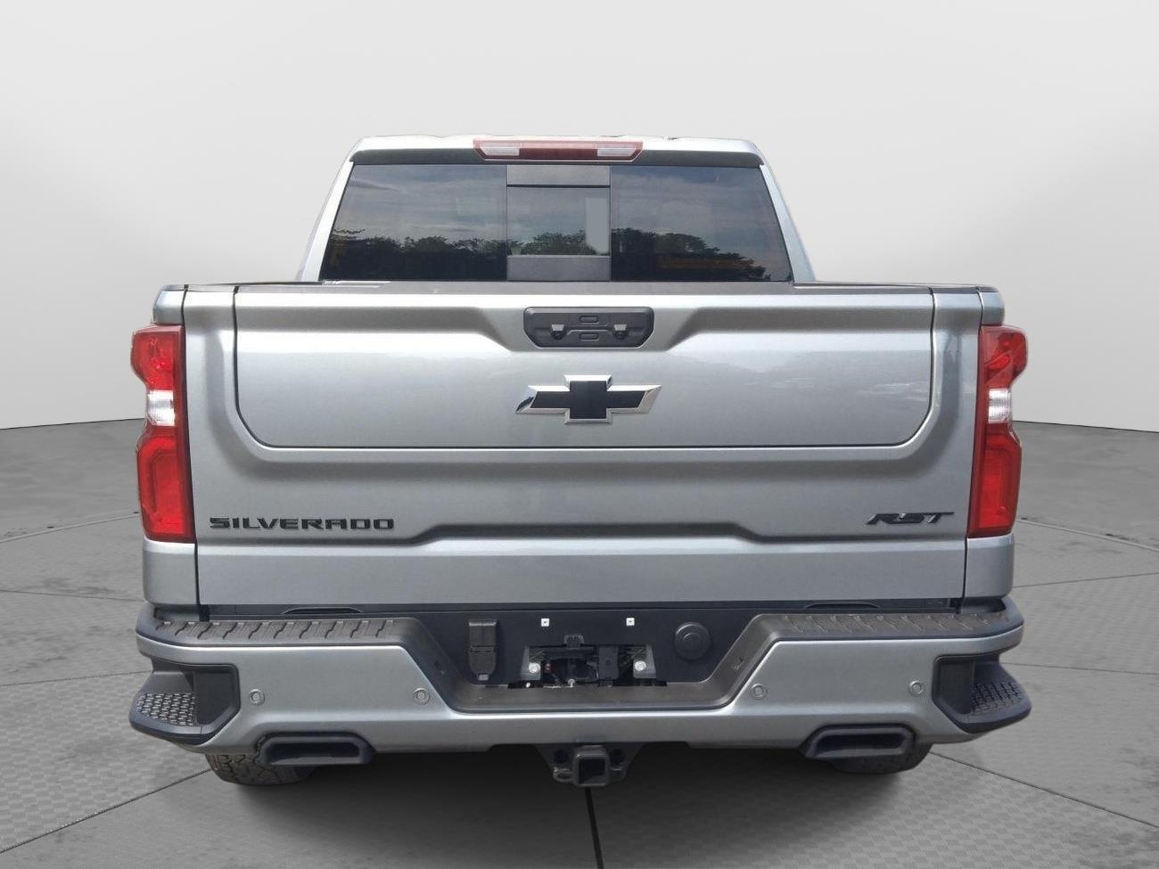 2026 Chevrolet Silverado 1500 RST photo 3