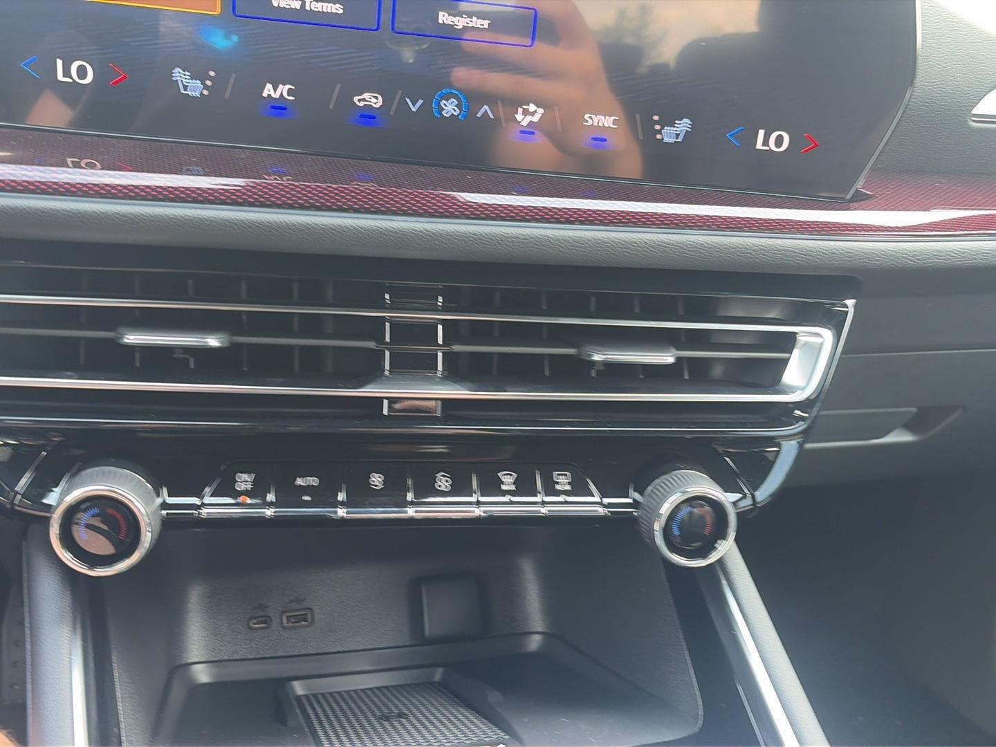 2026 Chevrolet Traverse Z71 - Photo 22