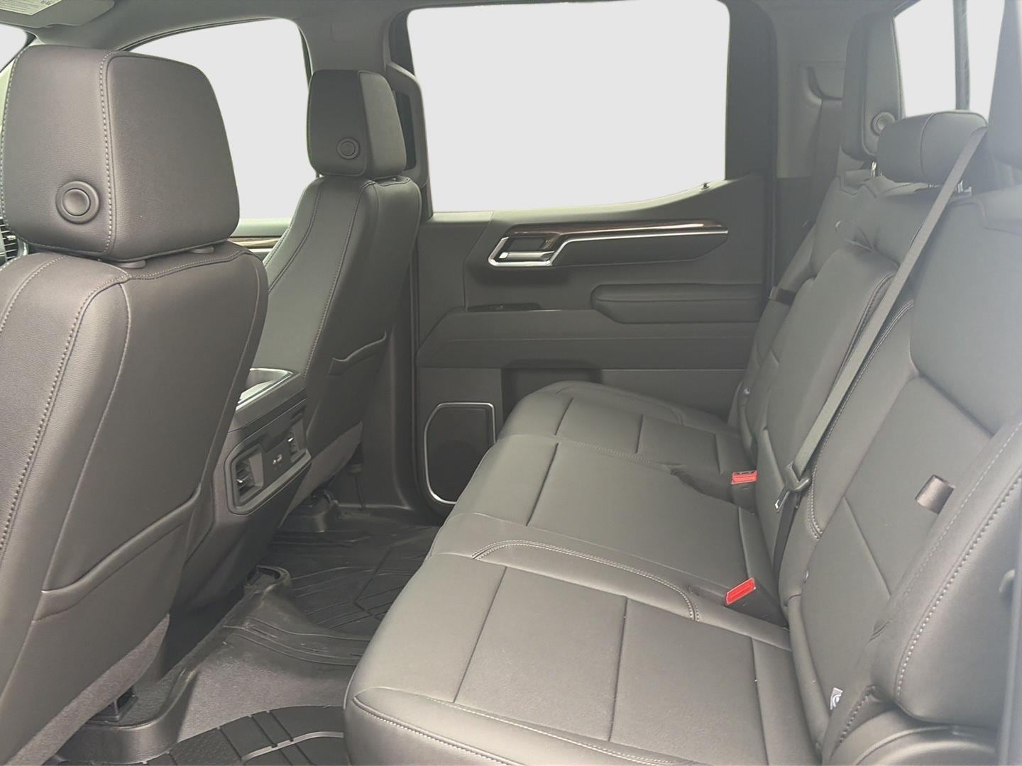 2026 Chevrolet Silverado 1500 LT - Photo 40