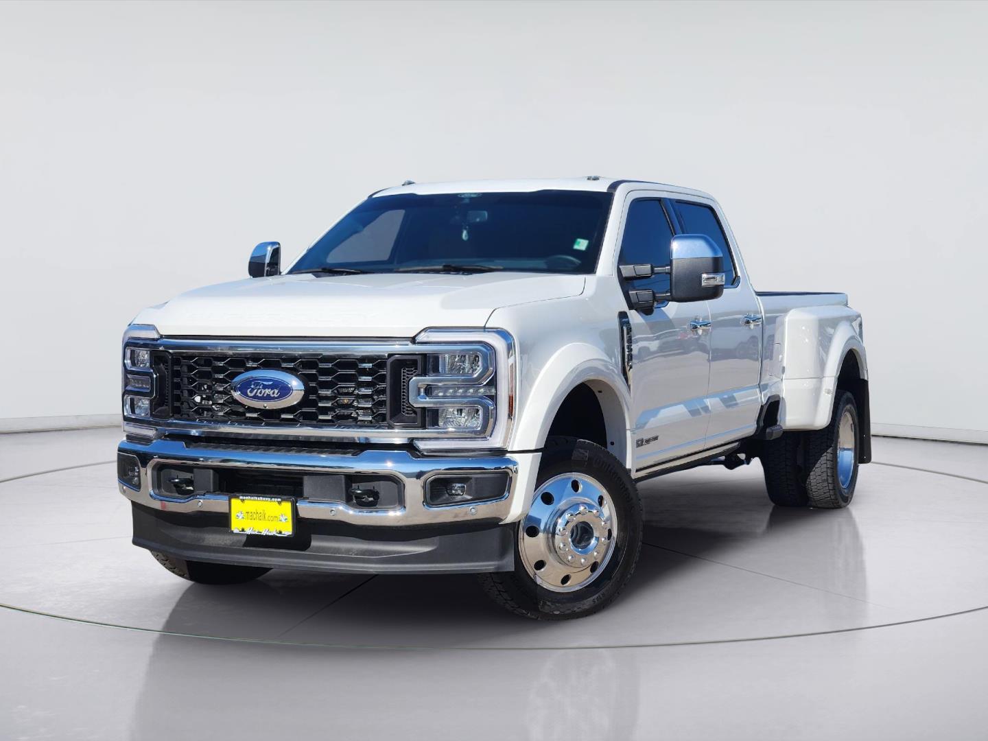 2025 Ford F-450 Super Duty Lariat