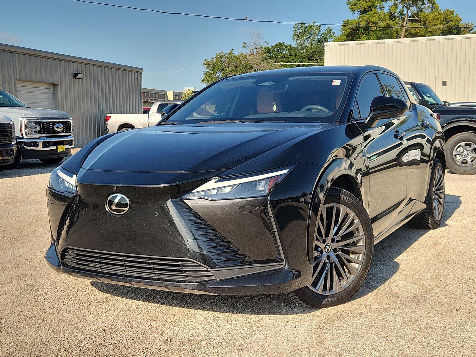 2023 Lexus RZ