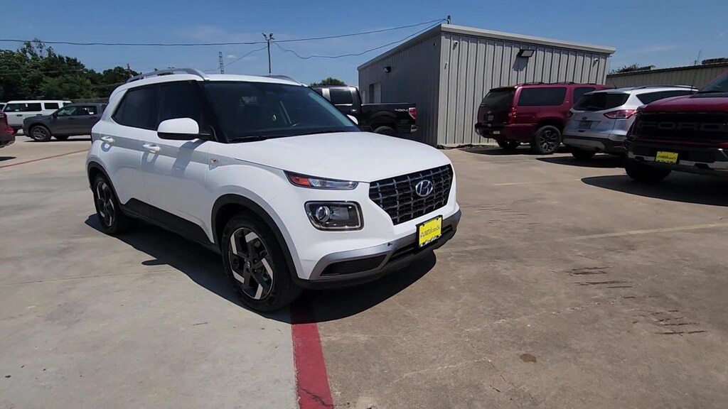 Certified 2023 Hyundai Venue SEL SUV