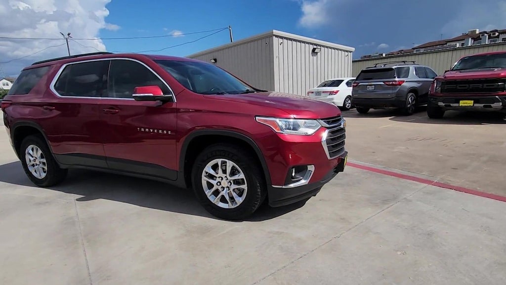 Certified 2021 Chevrolet Traverse LT Cloth SUV