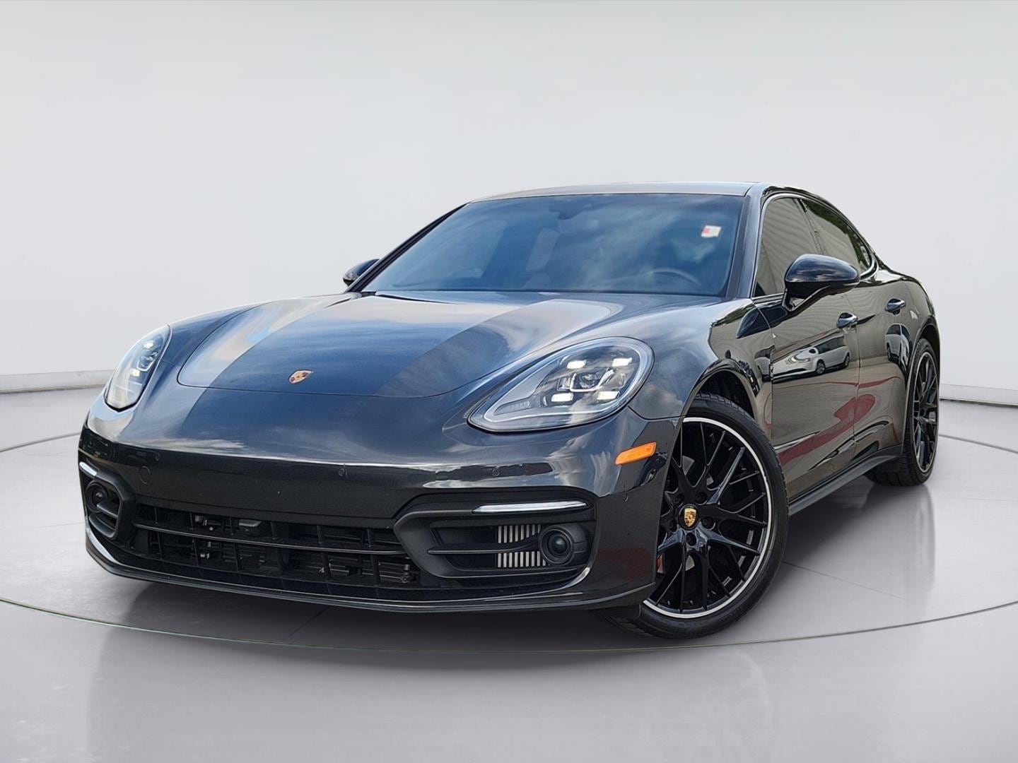 2023 Porsche Panamera