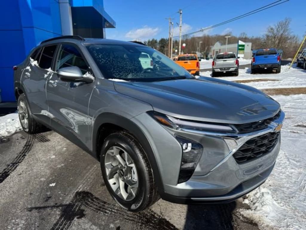 New 2026 Chevrolet Trax LT SUV