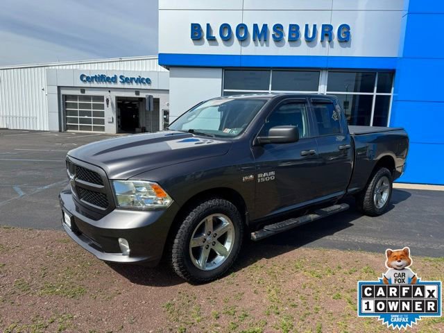 2017 RAM 1500 Express 4x4 Quad Cab 6'4's photo