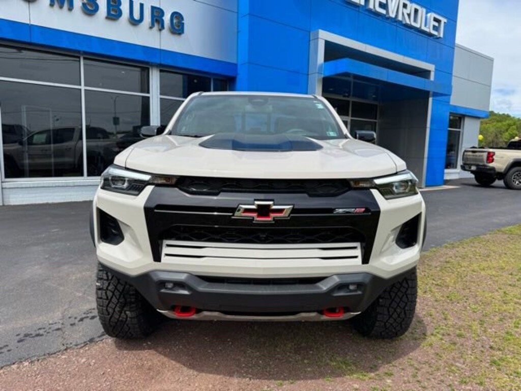 New 2026 Chevrolet Colorado ZR2 Truck