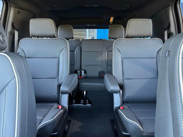 2026 Chevrolet Suburban Premier - Photo 37