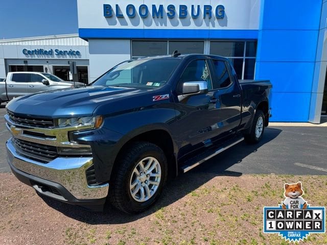 2019 Chevrolet Silverado 1500 LT 4X4 Double Cab Std Box's photo