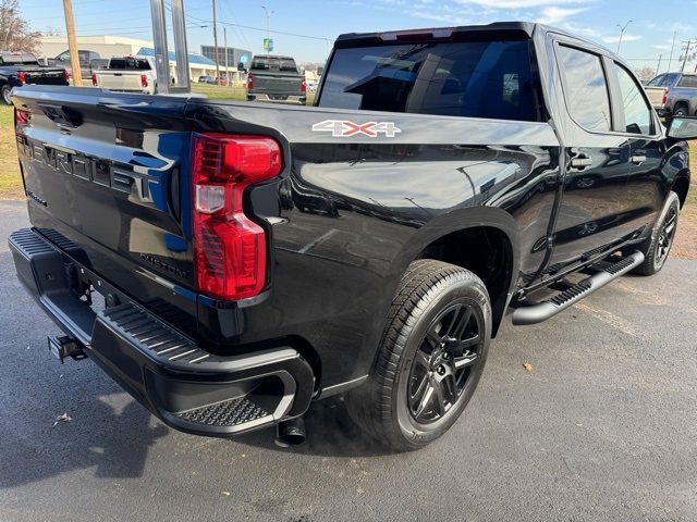 2026 Chevrolet Silverado 1500 Custom photo 2