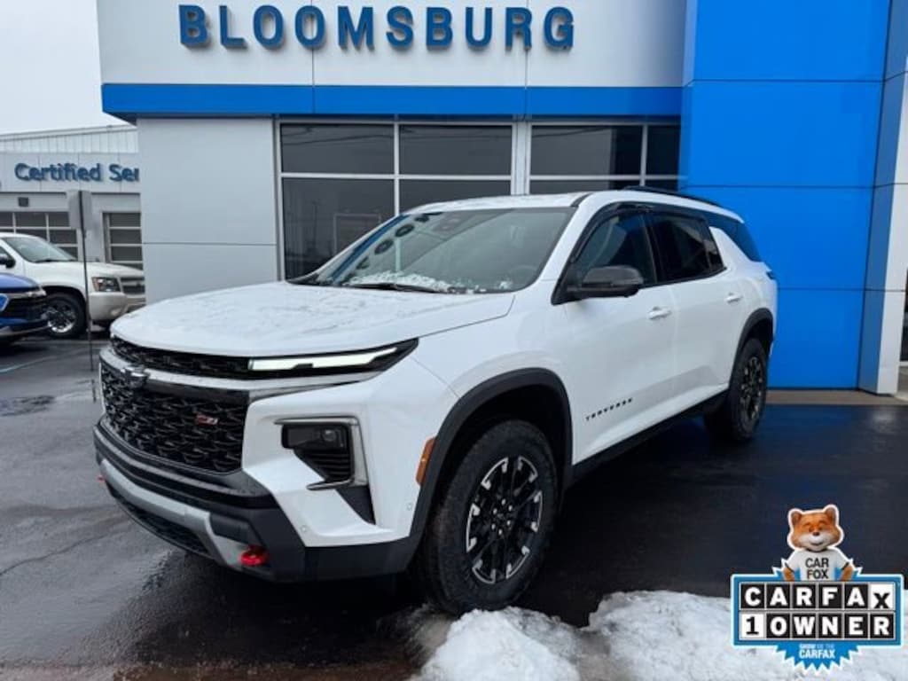Used 2025 Chevrolet Traverse Z71 SUV