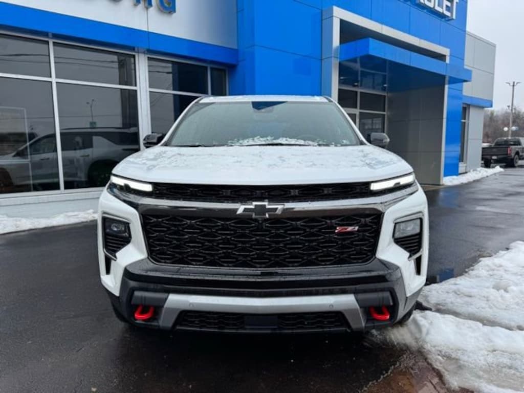 Used 2025 Chevrolet Traverse Z71 SUV