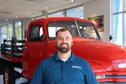 Staff member MATT K from ID_62295598d6e6