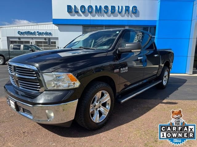 2017 RAM Ram 1500 SLT
