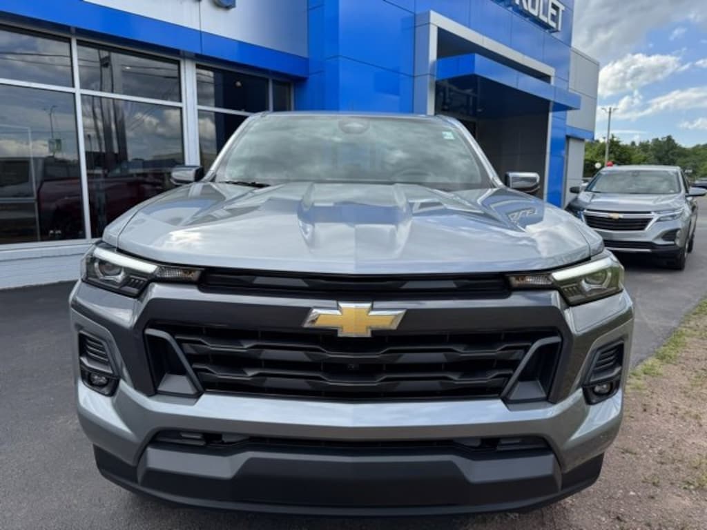 New 2025 Chevrolet Colorado WT/LT Truck