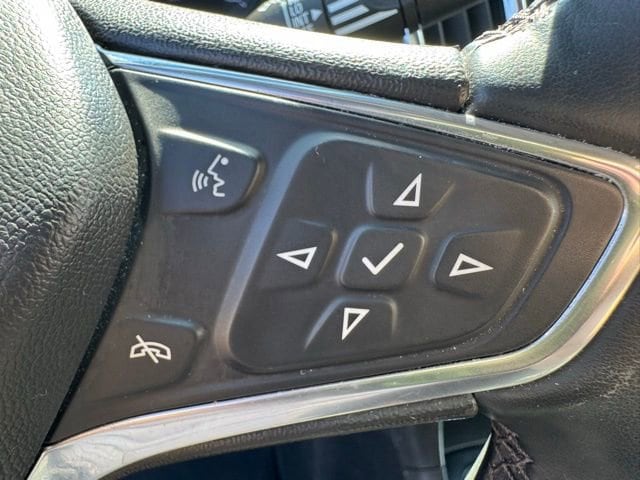2023 Chevrolet Equinox LT - Photo 17
