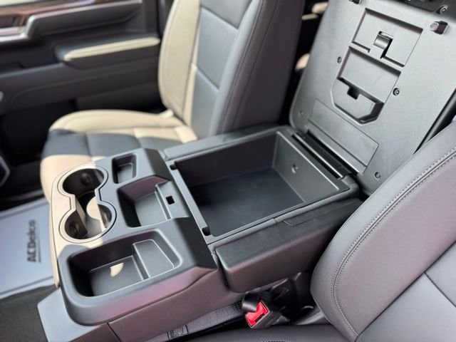 2025 Chevrolet Silverado 2500 HD LT - Photo 13