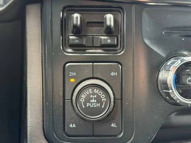 2025 Ford F-150 Platinum - Photo 27