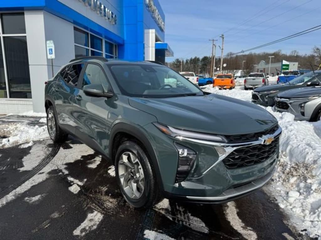 New 2026 Chevrolet Trax LT SUV