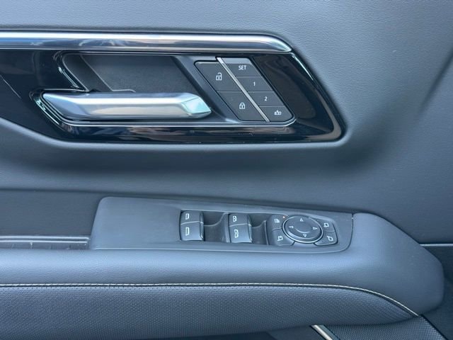2026 Chevrolet Suburban Premier - Photo 27