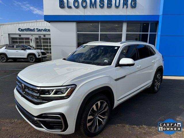 2023 Volkswagen Atlas Cross Sport SEL Premium R-Line's photo