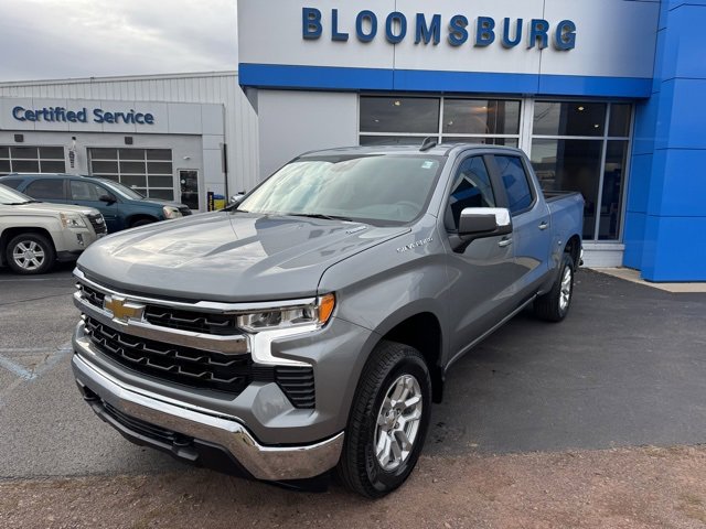 2026 Chevrolet Silverado 1500 LT's photo