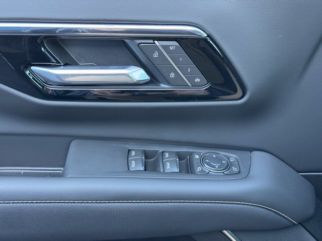 2026 Chevrolet Suburban Premier - Photo 27