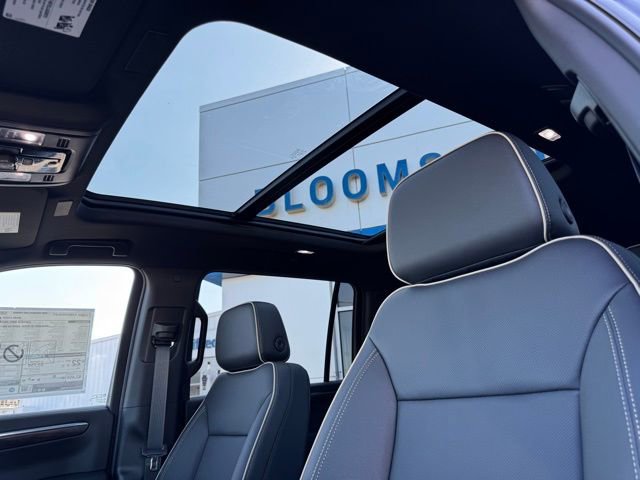 2026 Chevrolet Suburban Premier - Photo 39