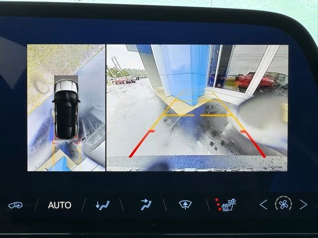 2024 Chevrolet Blazer EV LT - Photo 24