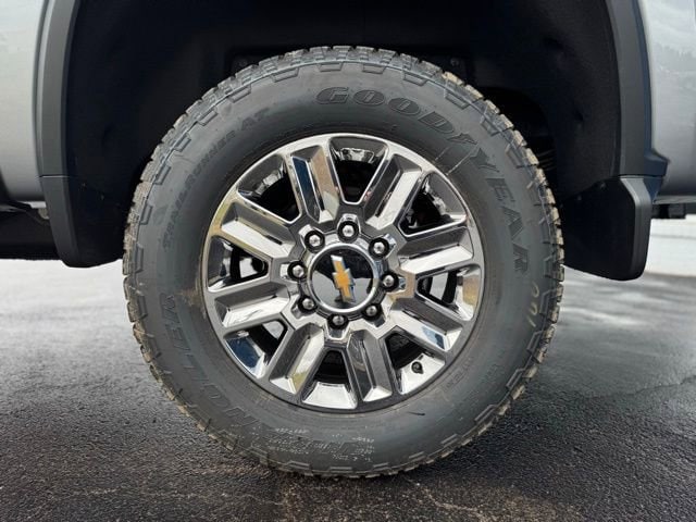 2026 Chevrolet Silverado 2500 HD High Country - Photo 8
