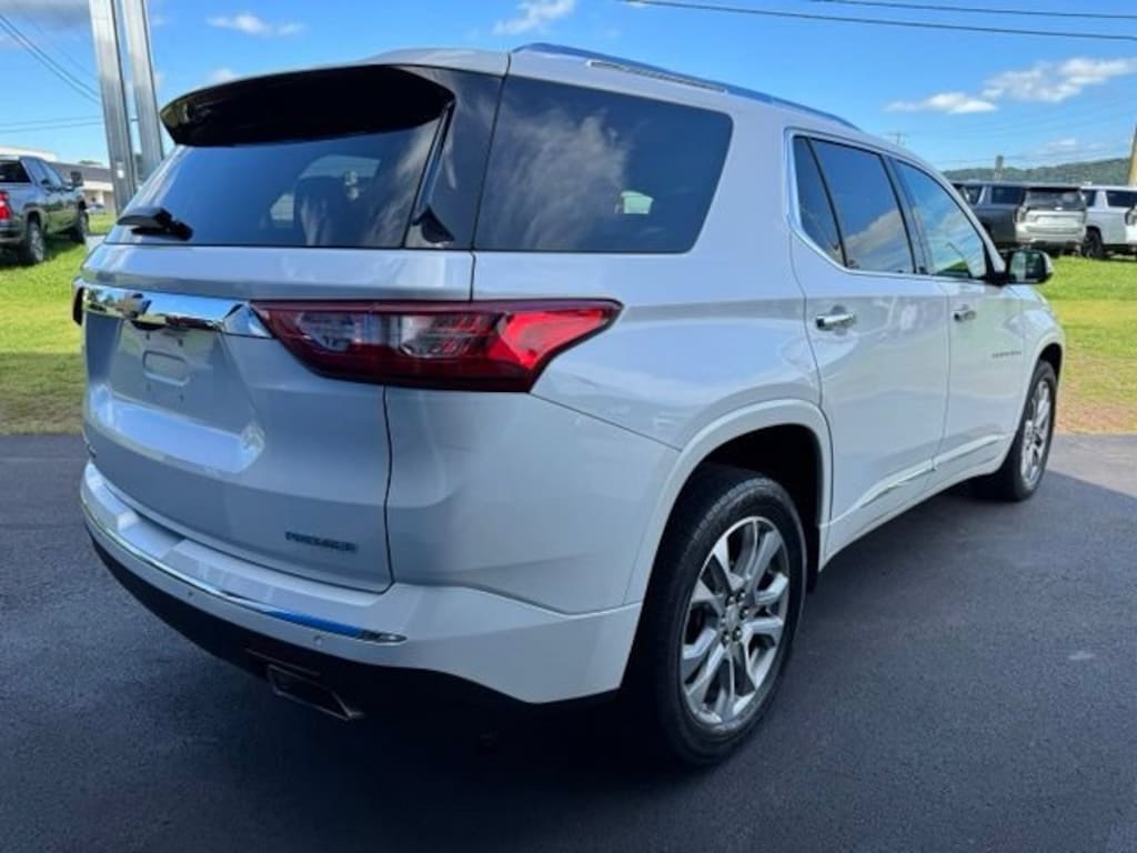Used 2020 Chevrolet Traverse Premier SUV
