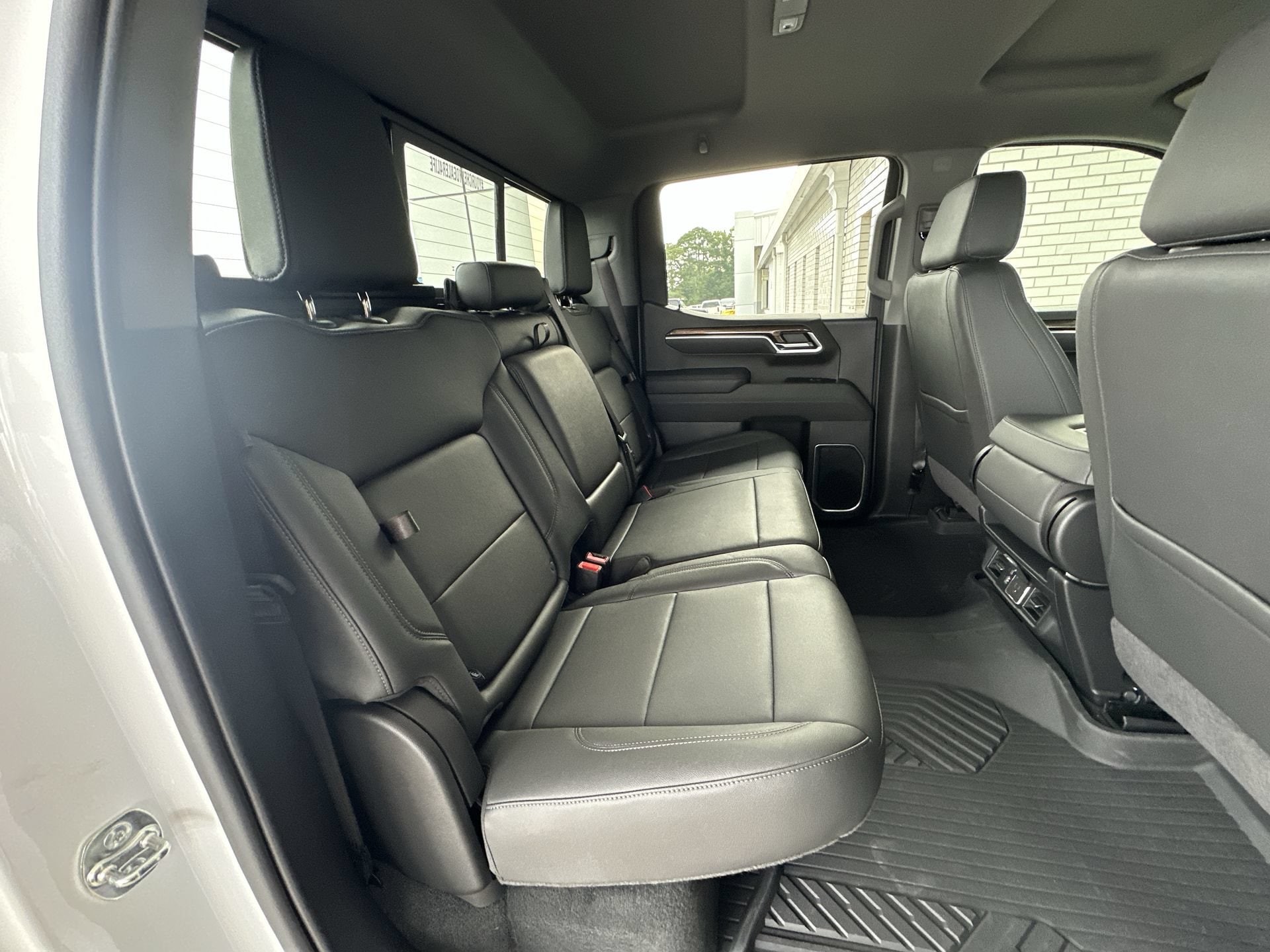 2026 Chevrolet Silverado 1500 LT - Photo 25