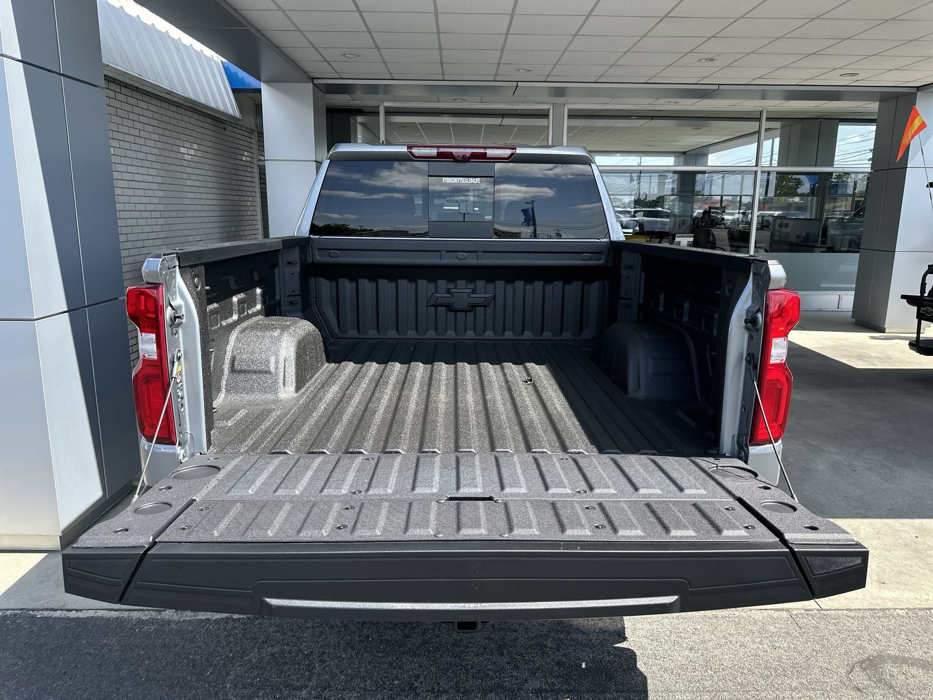 2026 Chevrolet Silverado 1500 High Country - Photo 35