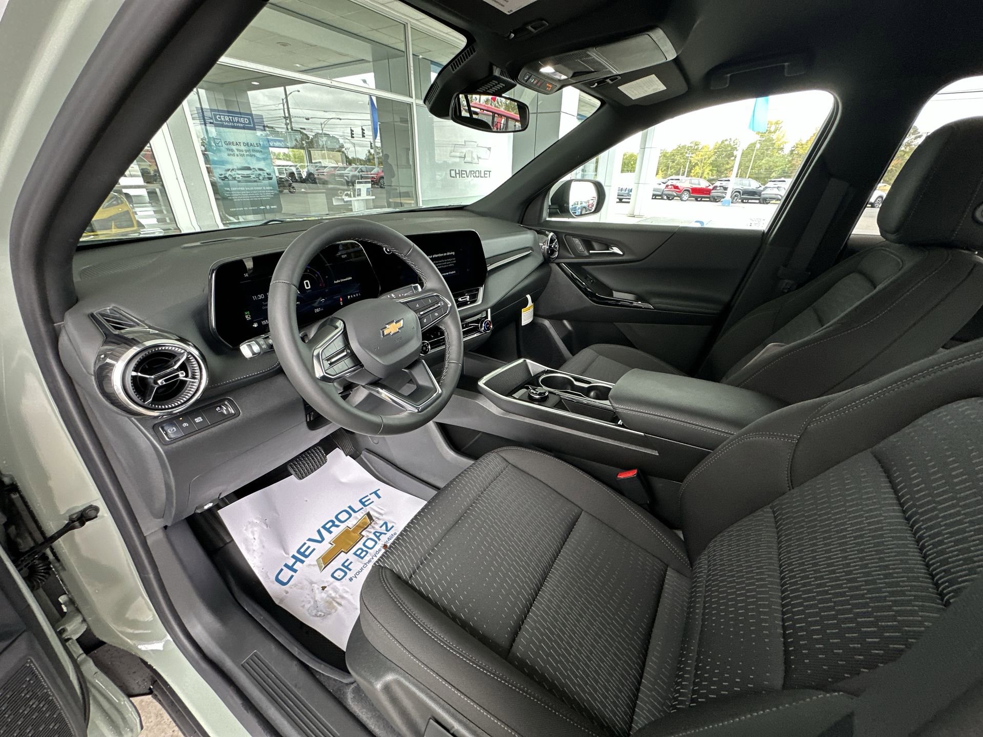 2026 Chevrolet Equinox LT - Photo 10