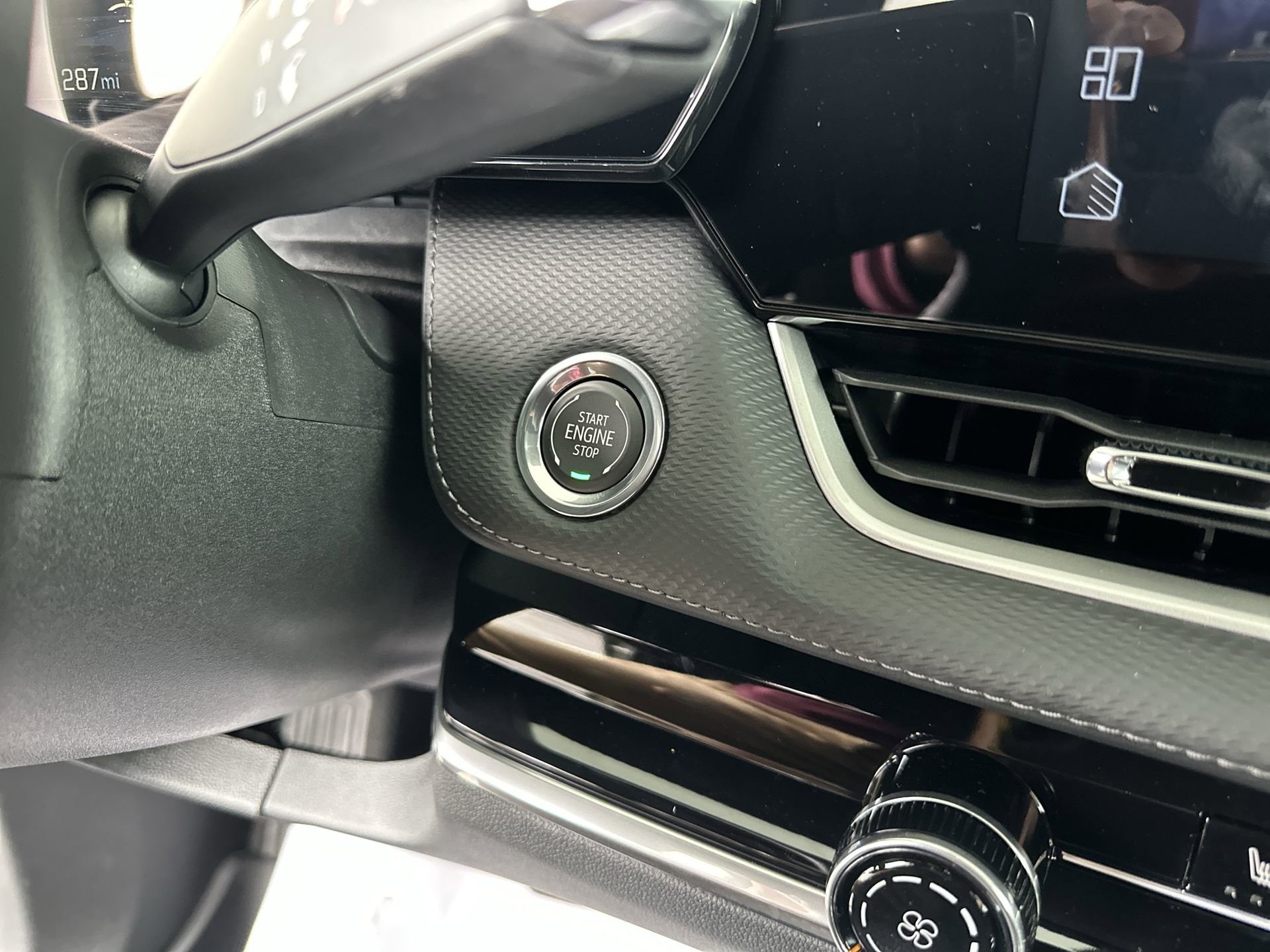 2026 Chevrolet Equinox LT - Photo 17