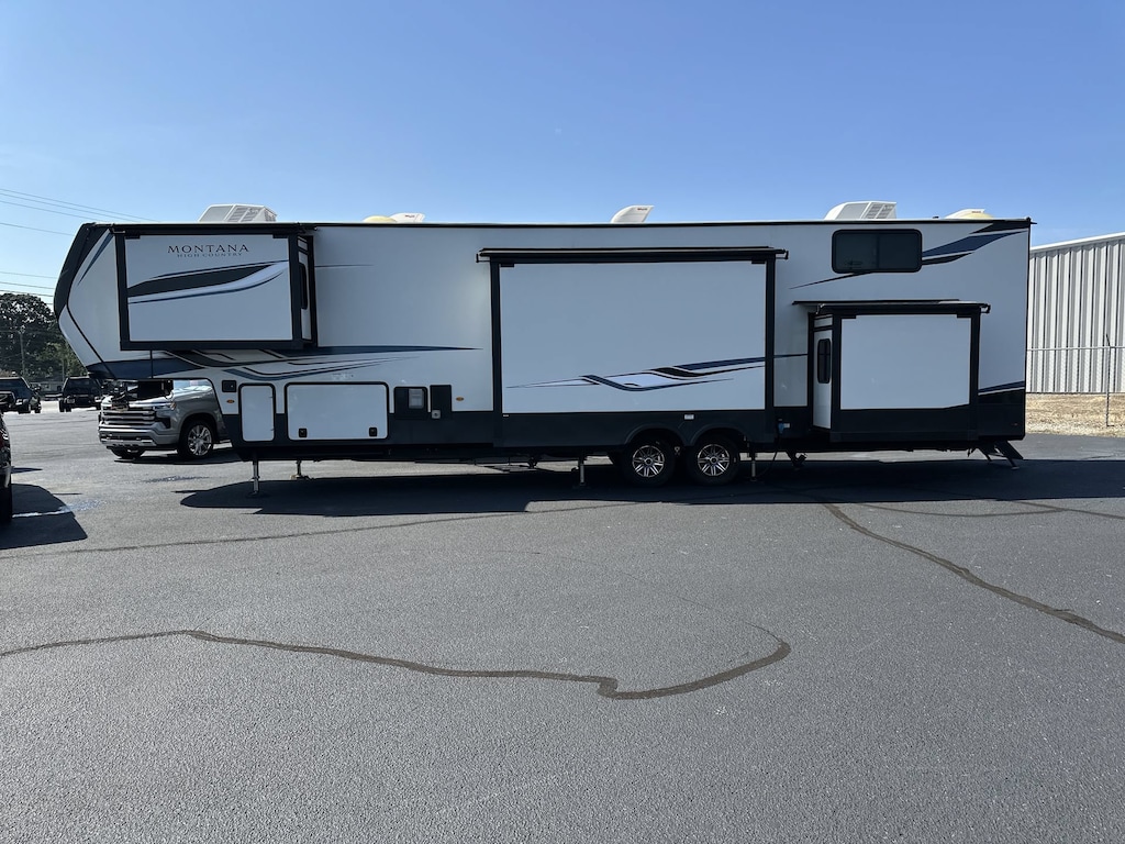 Used 2023 Keystone