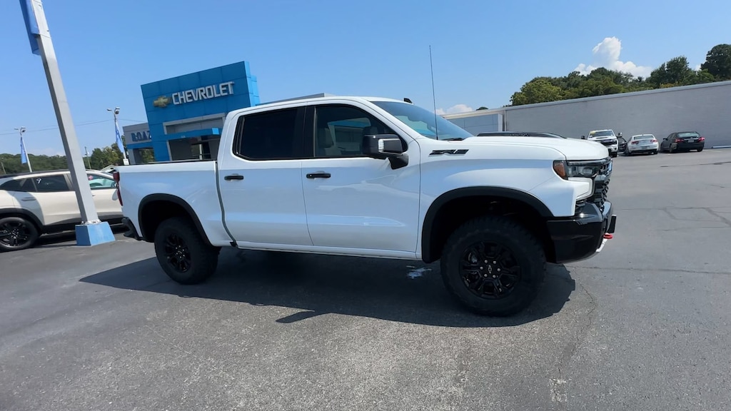 New 2026 Chevrolet Silverado 1500 ZR2 Truck