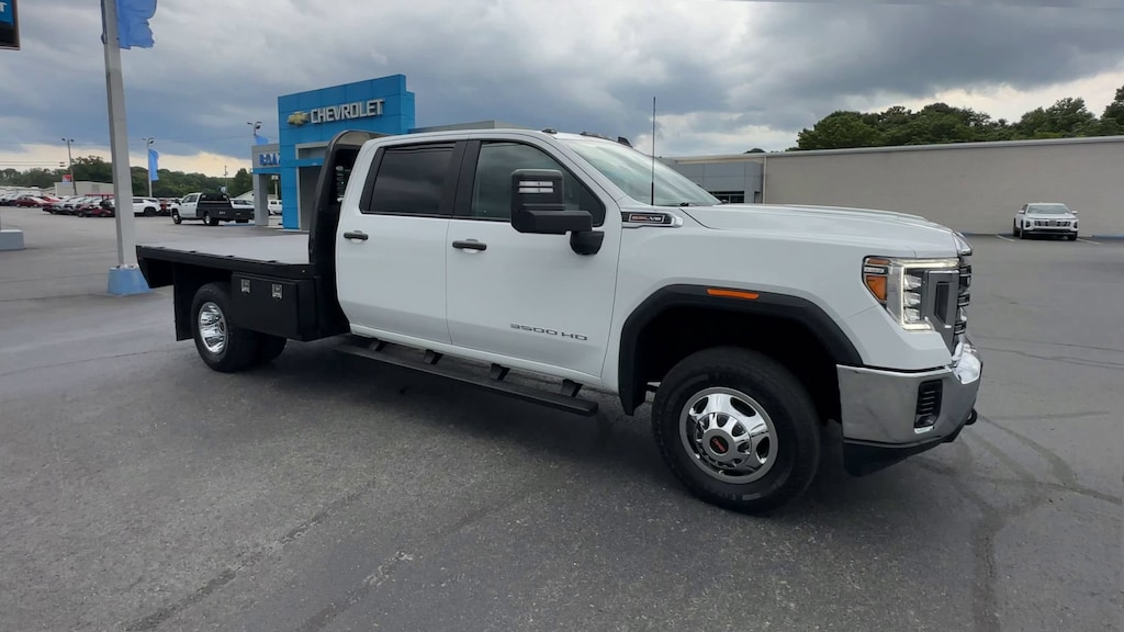 Used 2022 GMC Sierra 3500 HD Chassis Cab Pro Chassis Cab Truck