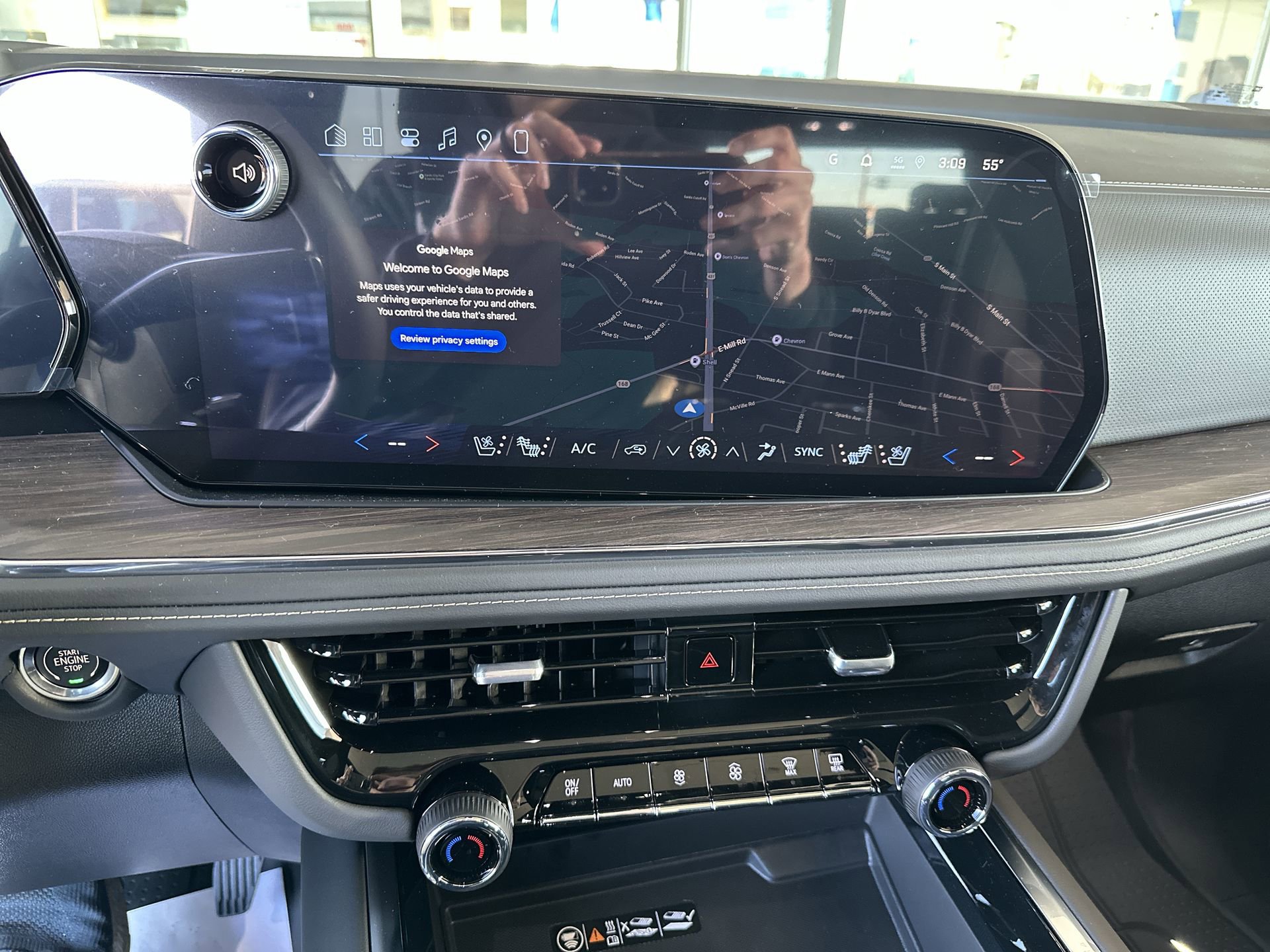2026 Chevrolet Tahoe Premier - Photo 14