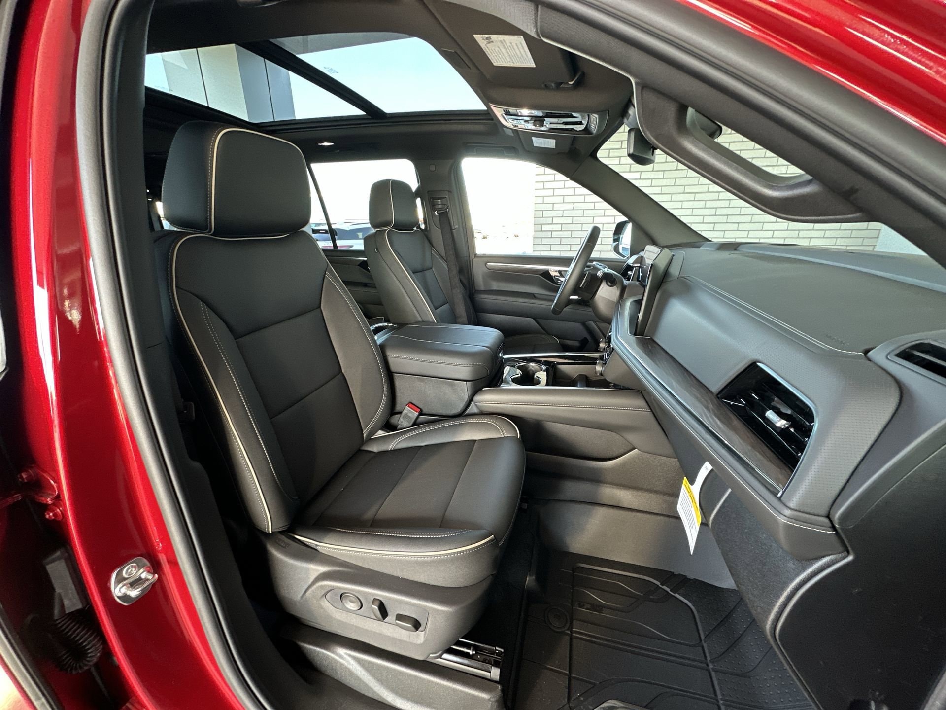 2026 Chevrolet Tahoe Premier - Photo 29