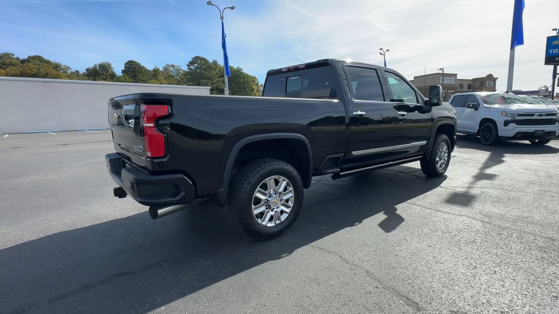 2026 Chevrolet Silverado 3500HD High Country - Photo 8
