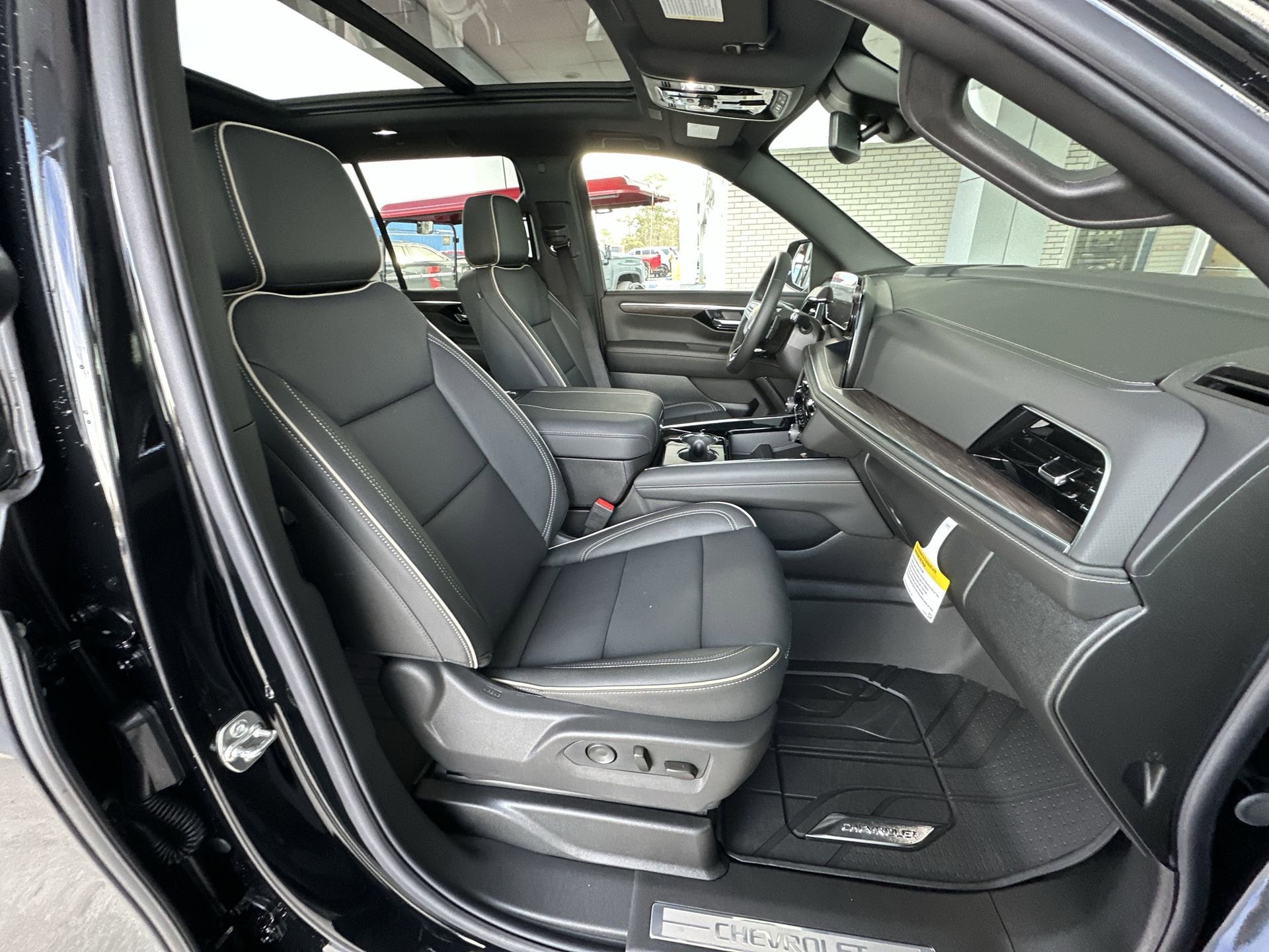 2026 Chevrolet Tahoe Premier - Photo 29