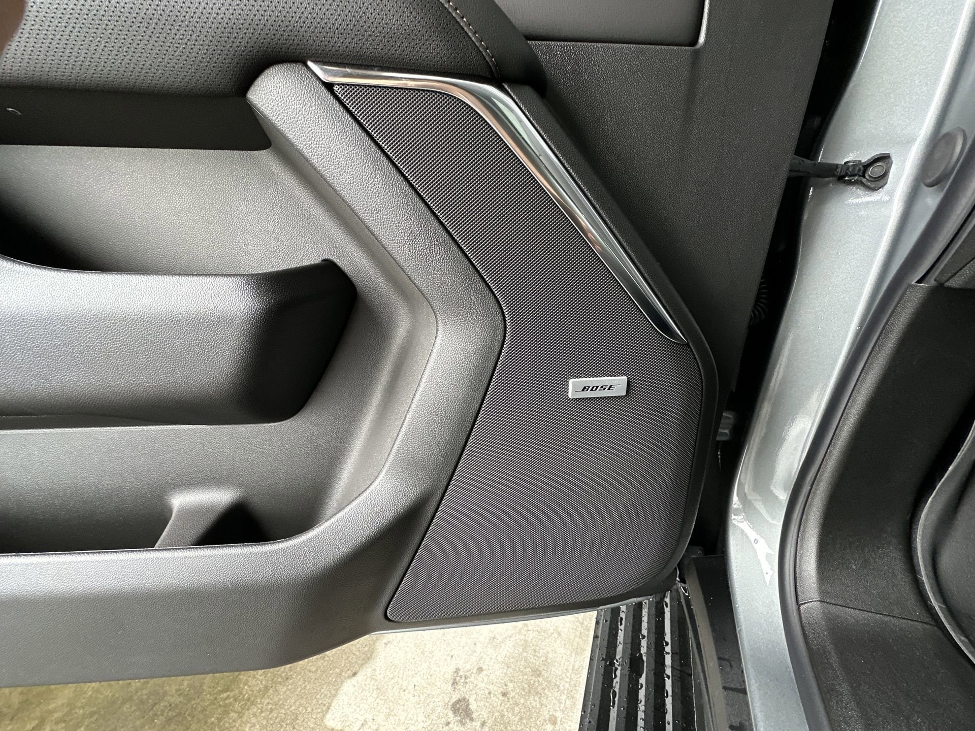 2026 Chevrolet Suburban High Country - Photo 25