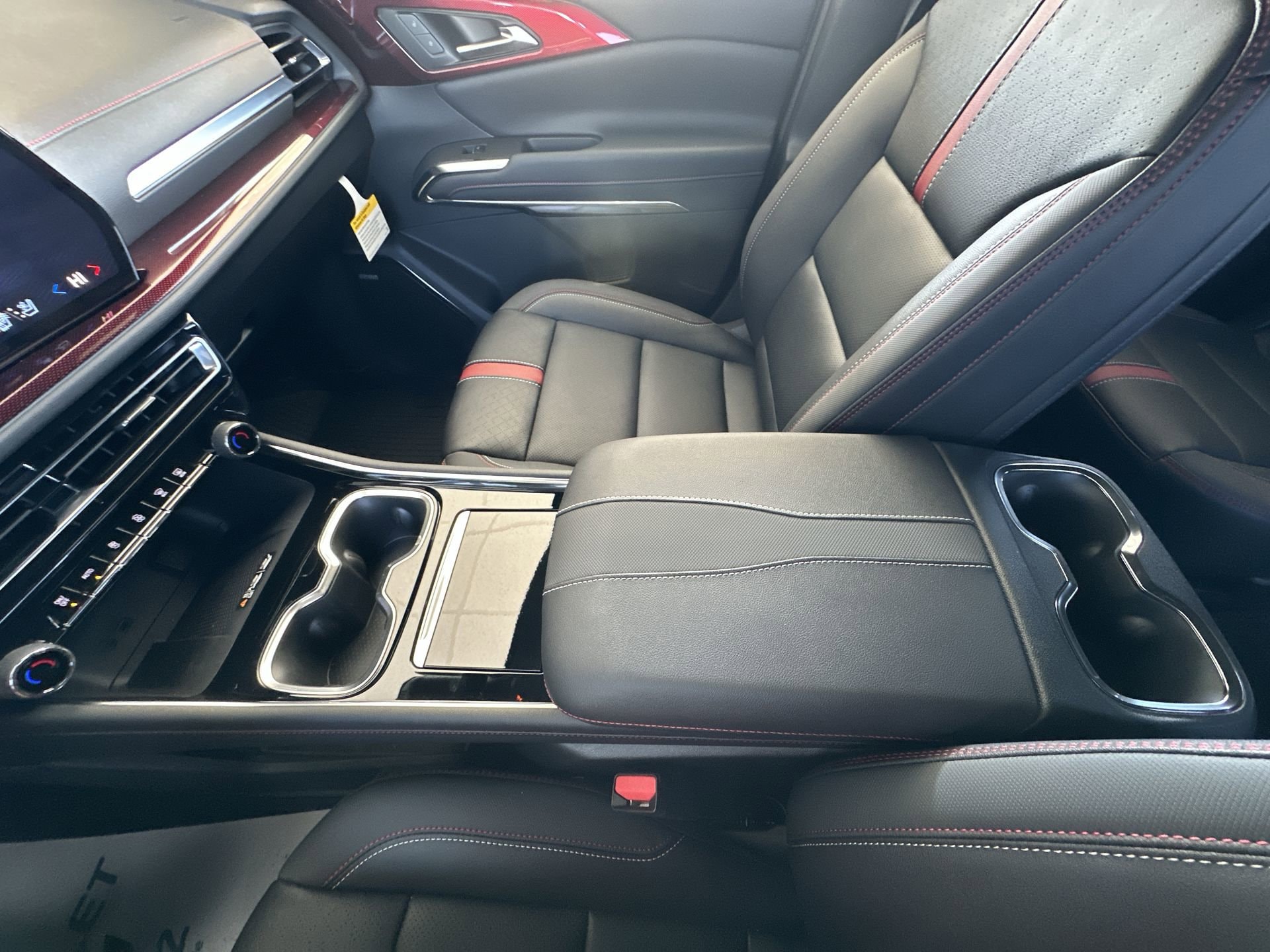 2026 Chevrolet Traverse RS - Photo 36