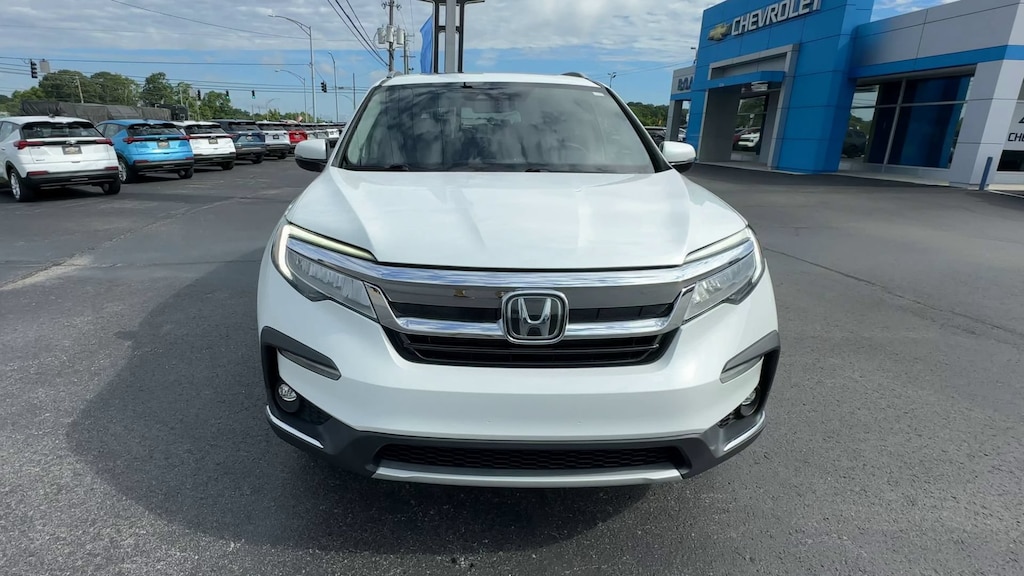 Used 2020 Honda Pilot 2WD Touring 7 Passenger SUV