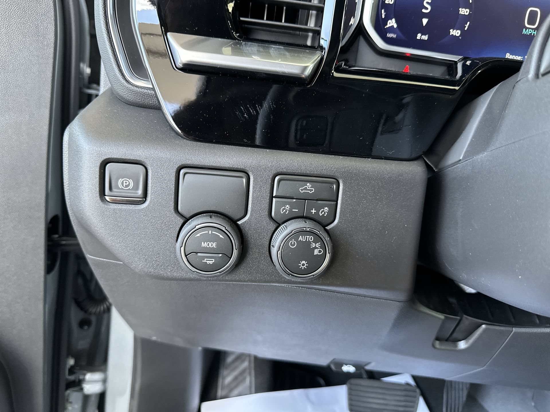 2026 Chevrolet Silverado 1500 LT - Photo 17
