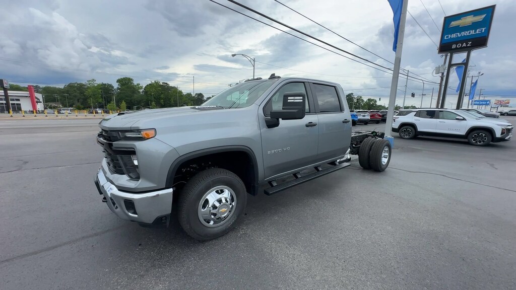 New 2026 Chevrolet Silverado 3500 HD Chassis Cab Work Truck Truck