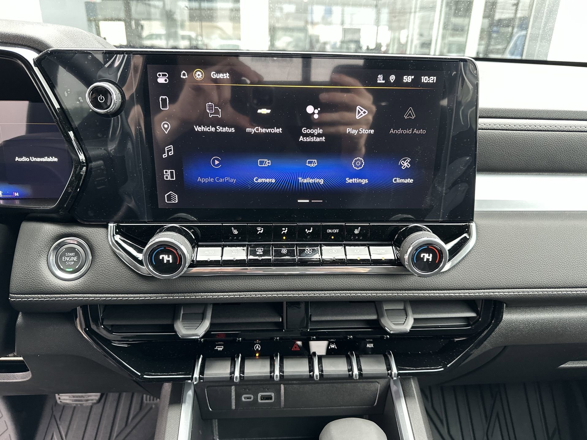 2026 Chevrolet Colorado LT - Photo 13
